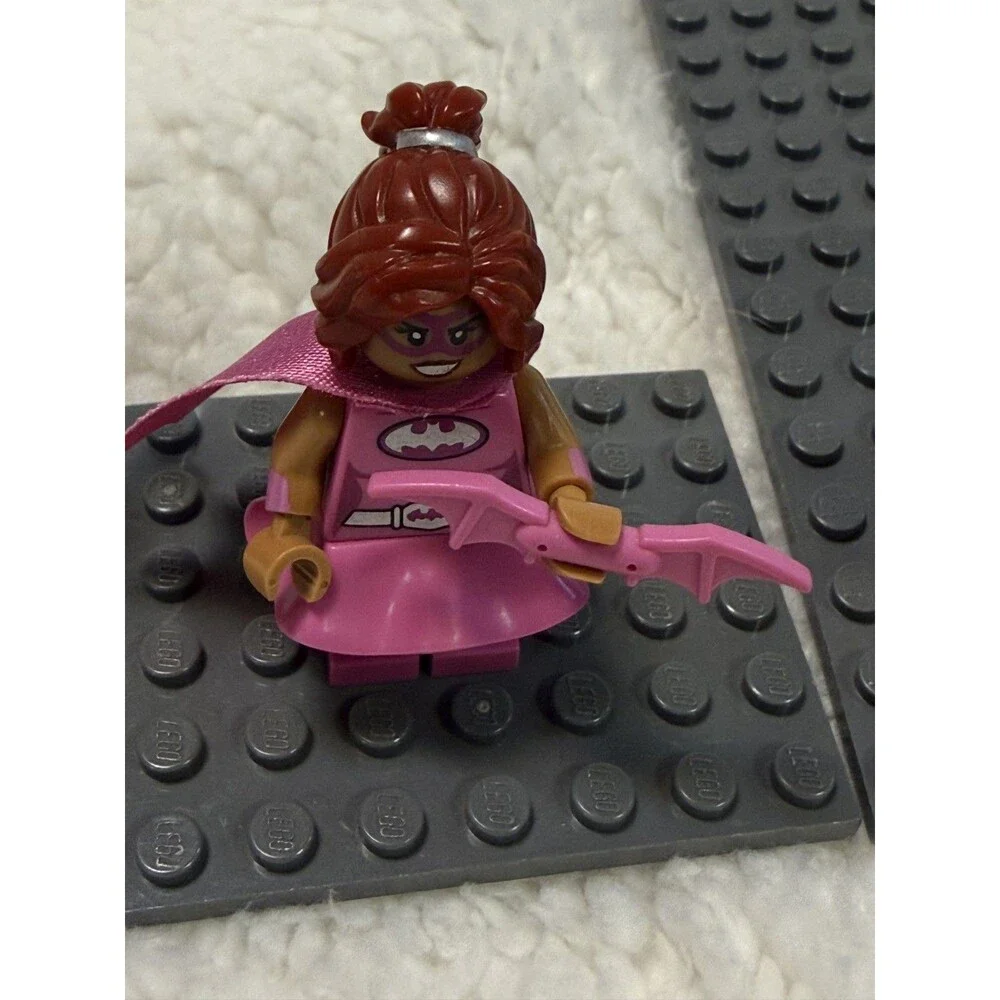 LEGO DC Super Heroes Minifigures--3 variations of Batgirl, LEGO Batman Movie